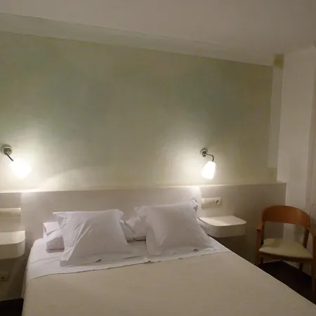 Carmen 3* ロザス