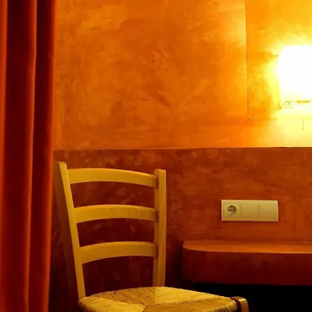 Carmen Hotell 3*